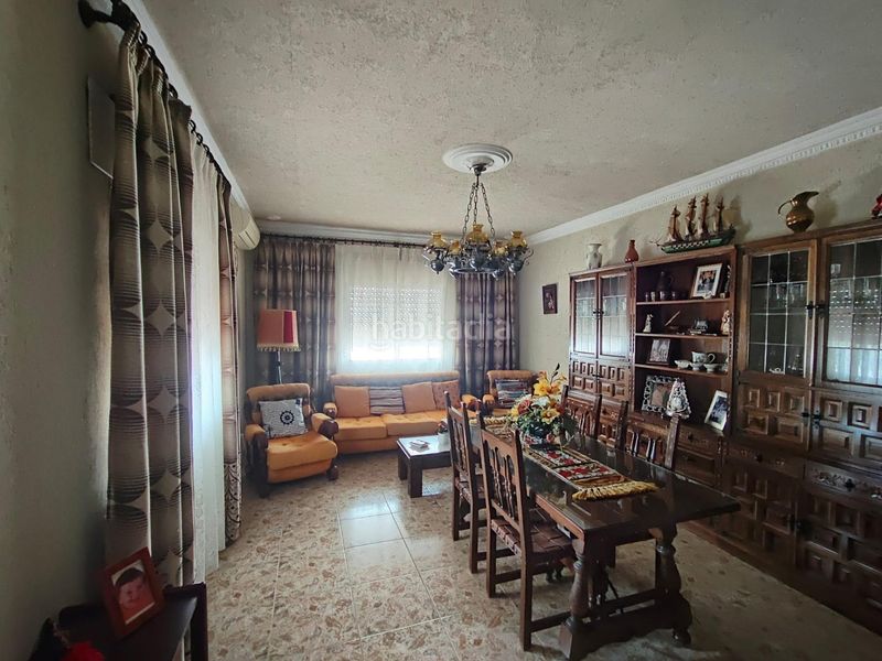 Foto bc12b601-1fdf-492c-8e90-4d0a97c1a496. Casa amb aparcament a Núcleo urbano Chiclana de la Frontera