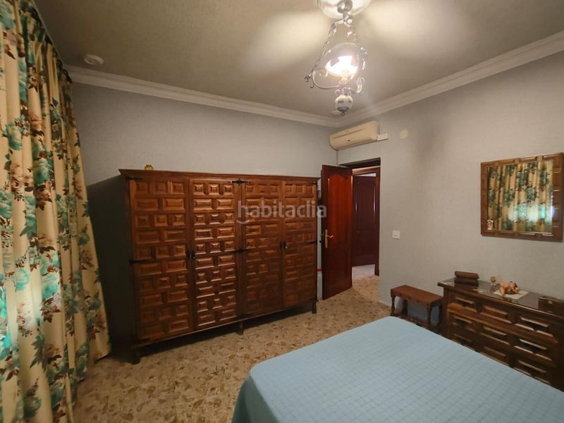 Foto c79c5d56-ffcd-44ca-a3f7-ae826513d950. Casa amb aparcament a Núcleo urbano Chiclana de la Frontera
