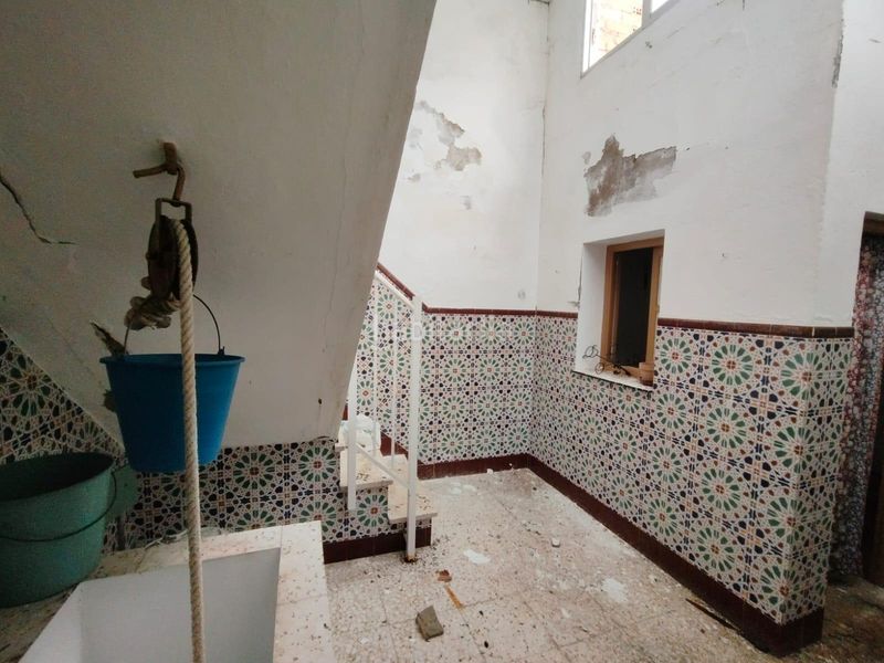 Foto 19a2d691-1e0c-4106-aab0-50a3d6502e41. Casa a La Banda - Campo de Fútbol Chiclana de la Frontera