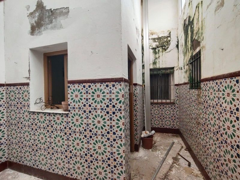 Foto a6f0cc02-96c9-44ce-bef2-47f3b0671947. Casa a La Banda - Campo de Fútbol Chiclana de la Frontera