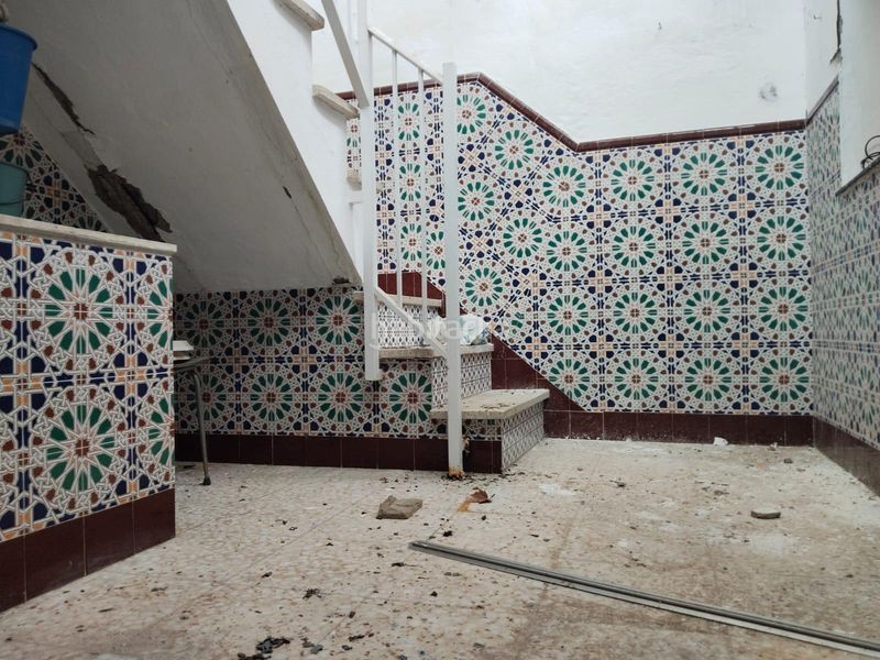 Foto bd010d5d-d479-4b52-a801-cb1cc922ad22. Casa a La Banda - Campo de Fútbol Chiclana de la Frontera