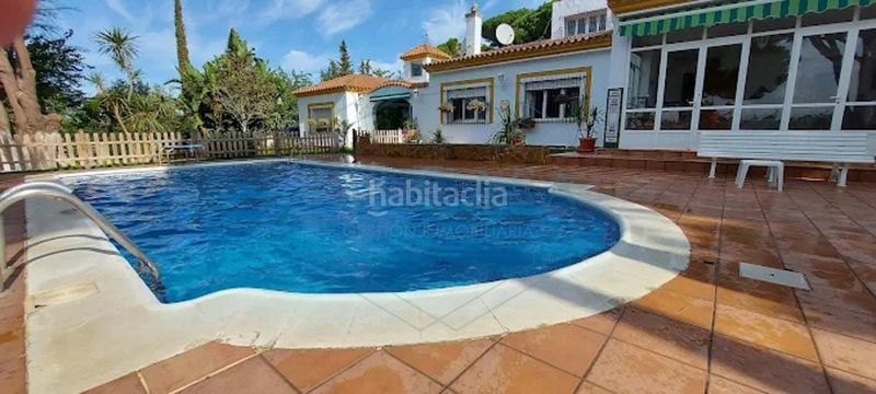 Foto df6d3b3f-8876-437a-9bdc-098137d07b00. Xalet amb calefacció aparcament piscina a Los Franceses - La Vega Chiclana de la Frontera