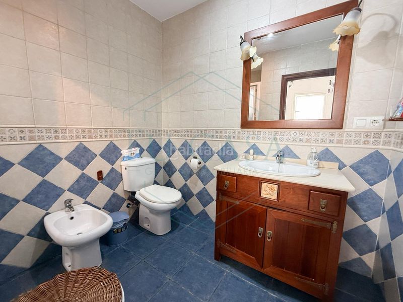 Foto 8ab96357-7e8a-47c3-9123-d90ce2d03922. Casa adossada a Centro Puerto Real
