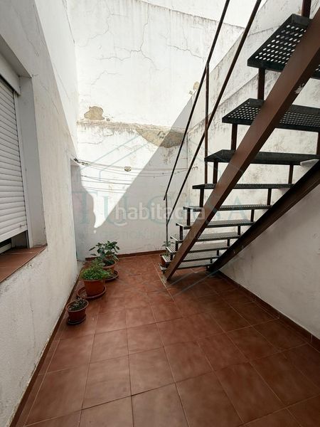 Foto 93026b45-fa3b-4a65-b608-2570b5e6462f. Casa adossada a Centro Puerto Real