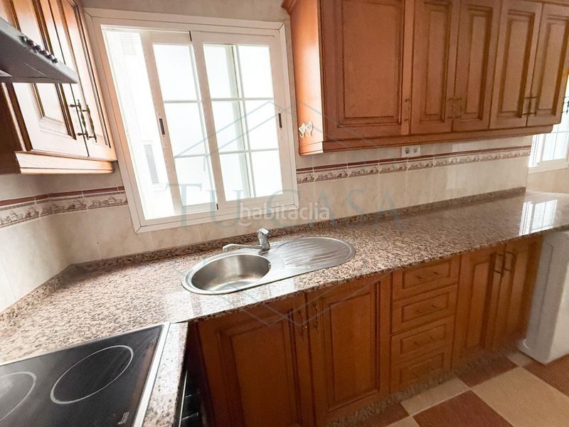 Foto a7aee5fb-a8d5-4cfe-854a-e41f7b731614. Pis a Barriada de Andalucía - Ardila San Fernando