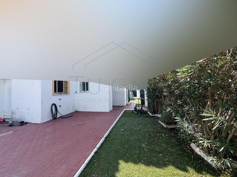 Foto ea2f0b3d-60c1-47fb-9bbb-59a21880d5f4. Casa amb calefacció aparcament piscina a Las Canteras Puerto Real