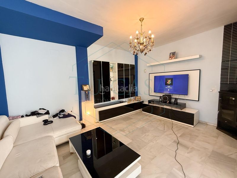 Foto faf5b800-2d2e-475a-83f7-af28c720218d. Casa amb calefacció aparcament piscina a Las Canteras Puerto Real