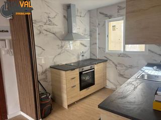 Appartement à Zona la Ermita. Piso reformado a estrenar