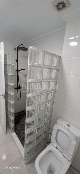 Foto b7ab1cfb-82f0-43eb-9678-6cb57826098a. Pis amb calefacció piscina a Lomas de Cabo Roig - Los Dolses Orihuela