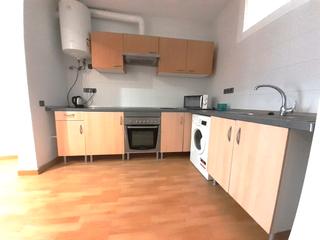 Location Appartement à Putget - Farró. Fantástico piso con terraza en alquiler en sant gervasi