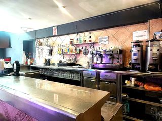 Umzug Gesch�ftsraum in Avinguda d'�lvarez de castro 44. �oportunidad �nica de traspaso en l�hospitalet!