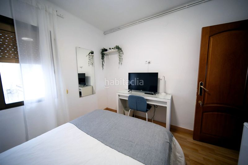 Foto 4098aa89-20ac-4126-940a-d7064d4dd25d. Pis amb xemeneia calefacció a Molins de Rei