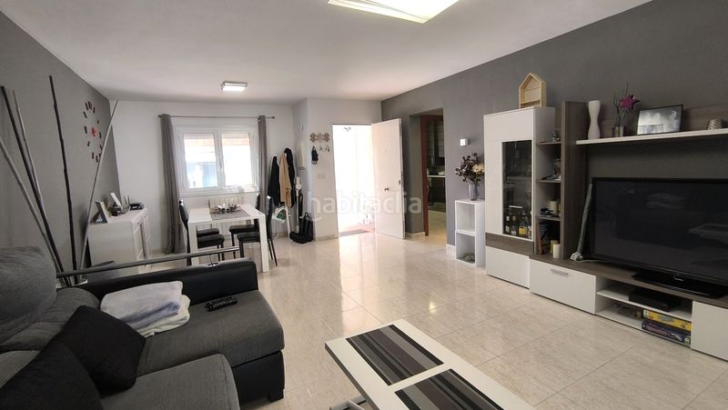Foto 7e765030-6023-4fb8-90d3-18122c1a1761. Casa a schiera in calle jaime i 30 in Pinseque