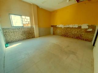 Business premise  Carrer del doctor martí julià