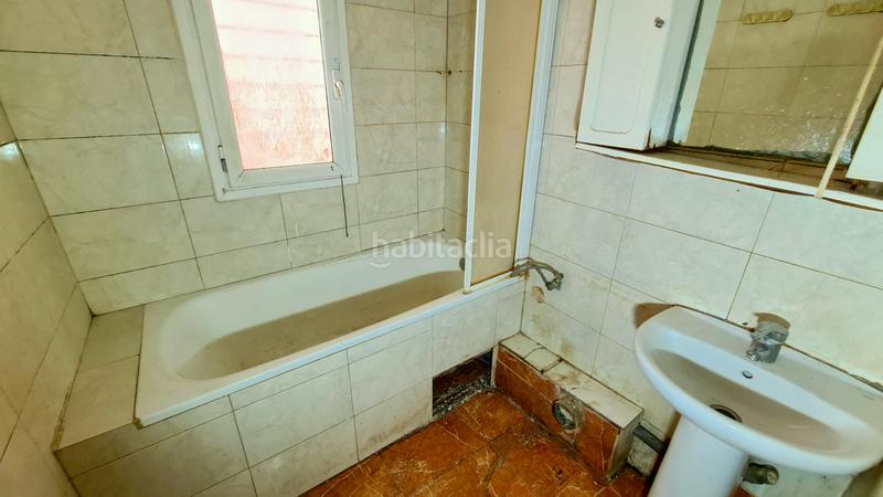 Foto eba71c9c-e98a-451b-ae3b-5764c233080d. Piso en Raval Barcelona