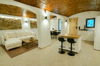 Rez-de-chaussée  Carrer del poeta cabanyes