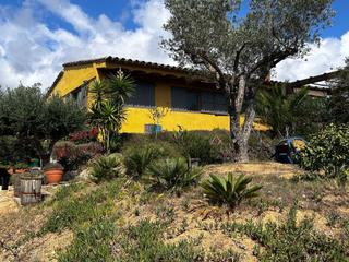 Masia a La Fosca - Cala Margarida. Baix empord,  montras  zona tranquila