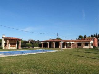 Masia a Els Griells. Girona- baix emporda- torroella de montgrí- a pocos kms del mar.