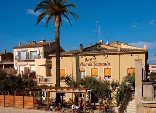 Masia a Bisbal d´Empordà (La). Costa brava  baix empordà    la bisbal d empordà