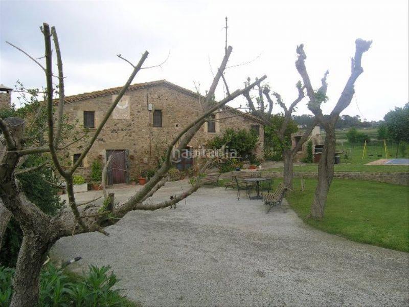 Foto 007b50a9-1098-4e45-aafc-ceee7a3d893c. Masía masia a pocos kms de gerona en Pera (La)