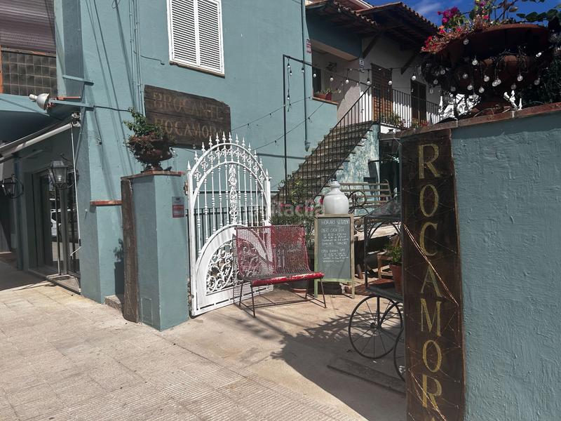 Foto c8e0b7d3-b1f3-4058-b600-6f52eb3cd4c7. Local comercial a Bisbal d´Empordà (La)