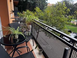 Appartement à Molí de Vent-La Sauleda. Piso bien situado cerca del centro con ascensor.