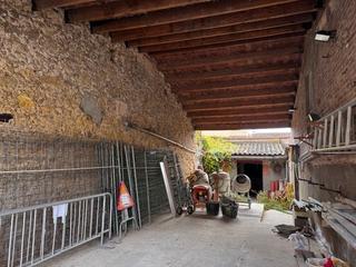 Terreny residencial a Piverd-Vila-Seca-Bruguerol. Parcela edificable cerca del centro  con acceso a dos calles