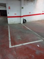 Aparcament cotxe a Molí de Vent-La Sauleda. Plaza de parking