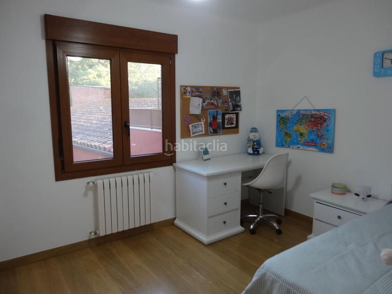 Foto ae172022-b961-45a2-b614-c0cd117767d6. Masia amb calefacció aparcament a Forallac