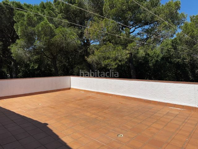 Foto 34bb2aa4-ba9e-41e5-a1e8-55afe4ac9d4e. Casa  individual con gran terreno y parcela edificable. en Begur