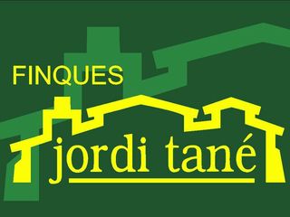 Maison à Molí de Vent-La Sauleda. Casa  con garaje  y jardin .