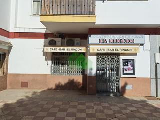 Local commercial à Montijo. Venta de local comercial