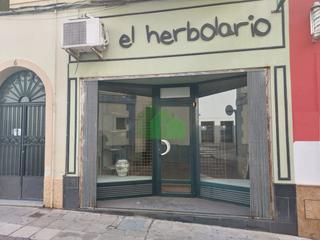 Local commercial à Teide 6. L245 venta de local comercial con sótano en el centro de montijo