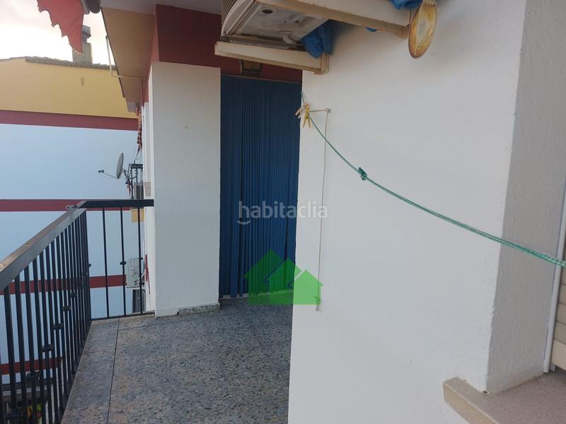 Foto a0d1fd13-ab5b-4859-9ced-8600637cd0df. Alquiler piso p655 alquiler piso en las cumbres. planta tercera, sin ascensor. en Montijo