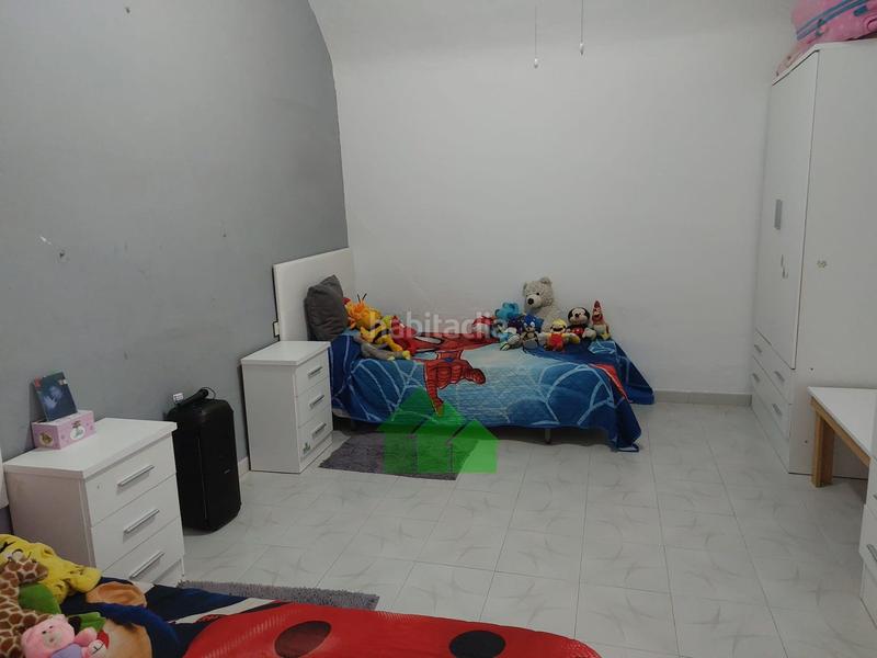 Foto b6ff3a5e-6551-46c4-ae95-7bbf85c4f4df. Casa in Montijo