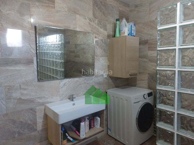 Foto 7ac4e144-1a39-4e61-86cb-a618a61c3f29. Xalet amb piscina a Montijo