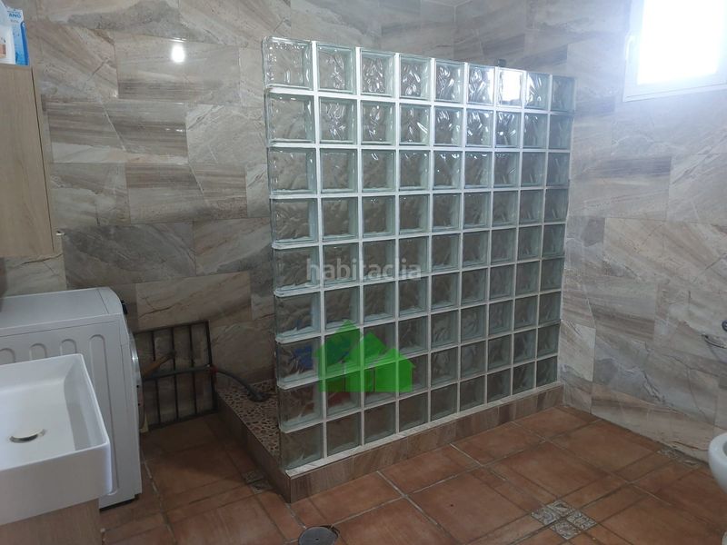 Foto 8c17a72a-5de6-4ed7-b8a9-7b303c6fe084. Xalet amb piscina a Montijo