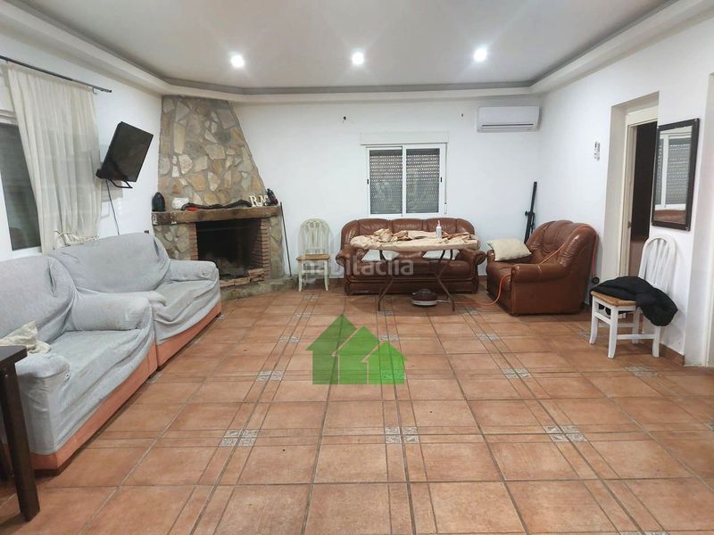 Foto ff5b857b-fe69-4279-8b23-ad9d02c128fb. Xalet amb piscina a Montijo