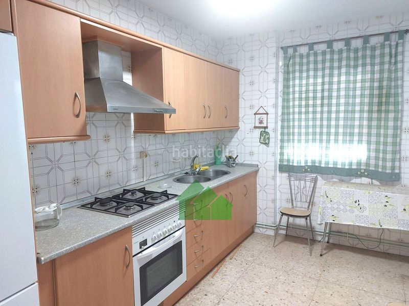 Foto 4fa7e3f7-5a3d-4d05-8f87-f937e7266381. Pis a Montijo