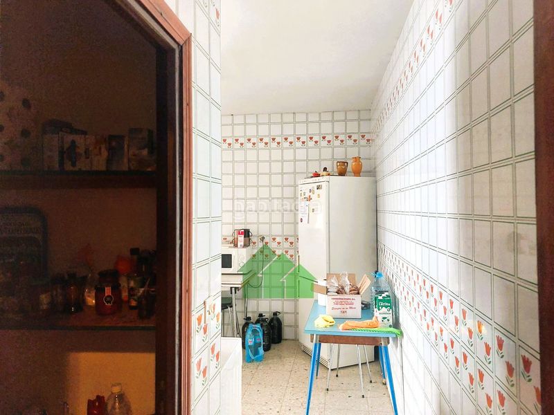 Foto f7a5b321-8041-4dad-bc7a-a9a0168e5e57. Casa c1048 venta de vivienda en planta baja, con fachada a dos calles y amplio patio. . en Guadiana