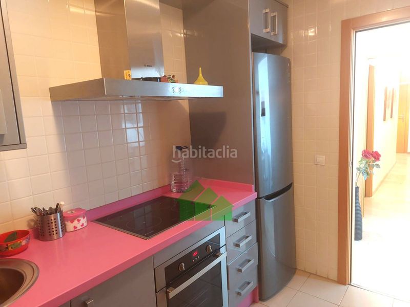 Foto 332da8e6-a849-45b5-9ea5-e7360218a2d7. Pis amb aparcament a Montijo