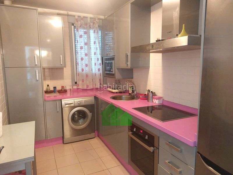 Foto 86135e08-d510-4371-b720-debd5bc6530e. Pis amb aparcament a Montijo