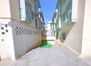 Parking coche en Montijo. G40 venta de plaza de garaje en avda. europaconcepción arenal de