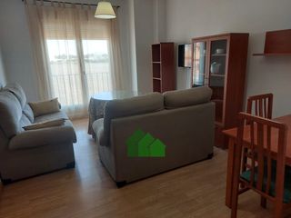 Location Appartement à Montijo. P710 alquiler de apartamento con plaza de garaje en montijo. bar