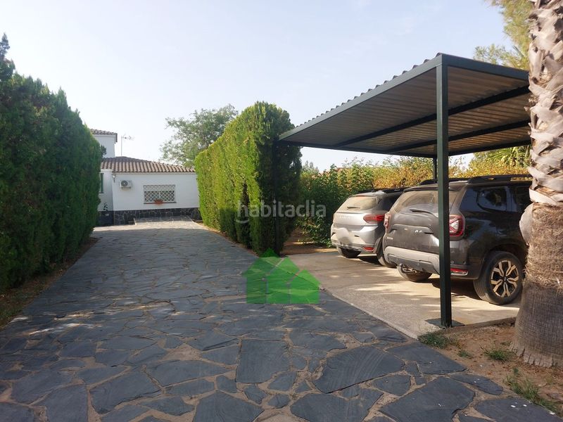 Foto da8d24be-a405-4f97-9977-e09419048874. Xalet amb piscina a Torremayor