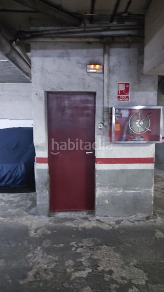 Foto 435019b3-2651-4c1c-8fba-35e8150a28a8. Autoparkplatz in Sant Andreu de Palomar Barcelona