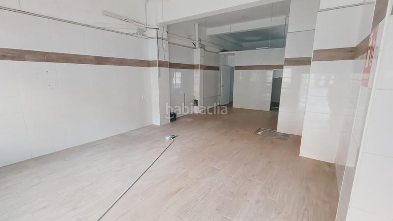 Foto 3cb00375-98df-47d3-bdc6-1c4e5ac13e66. Alquiler local comercial local en lloguer pi i molist en Barcelona