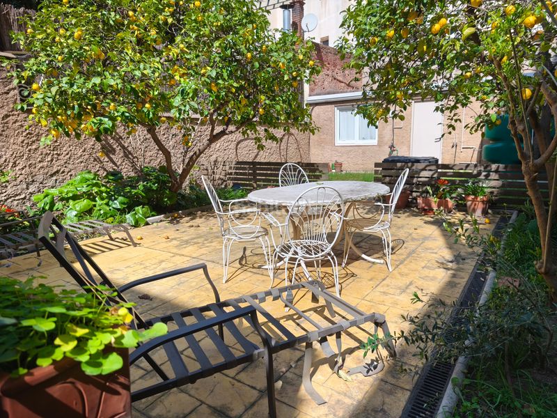 Foto 6d0a4cb6-4e86-4af5-a9bb-fd3b4eb781f9. Casa amb calefacció aparcament a Sant Andreu de Palomar Barcelona