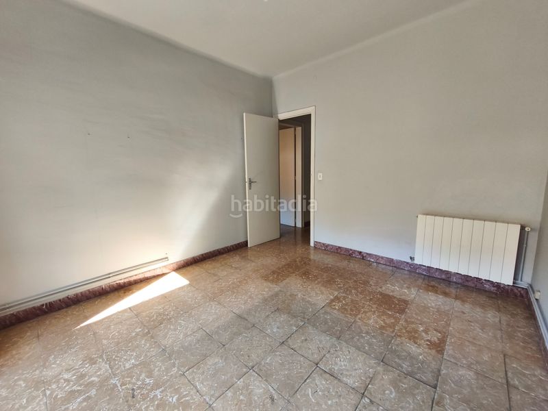 Foto f83483b9-c056-4036-bded-cec4de96e2c1. Pis a Sant Andreu de Palomar Barcelona