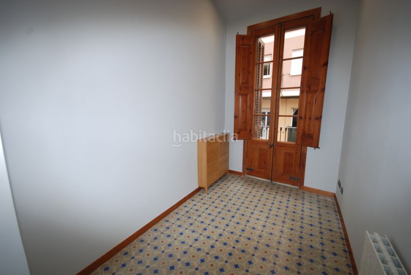 Foto 10c552ef-2449-4248-a348-d15f8232510a. Casa amb calefacció a Sant Andreu de Palomar Barcelona